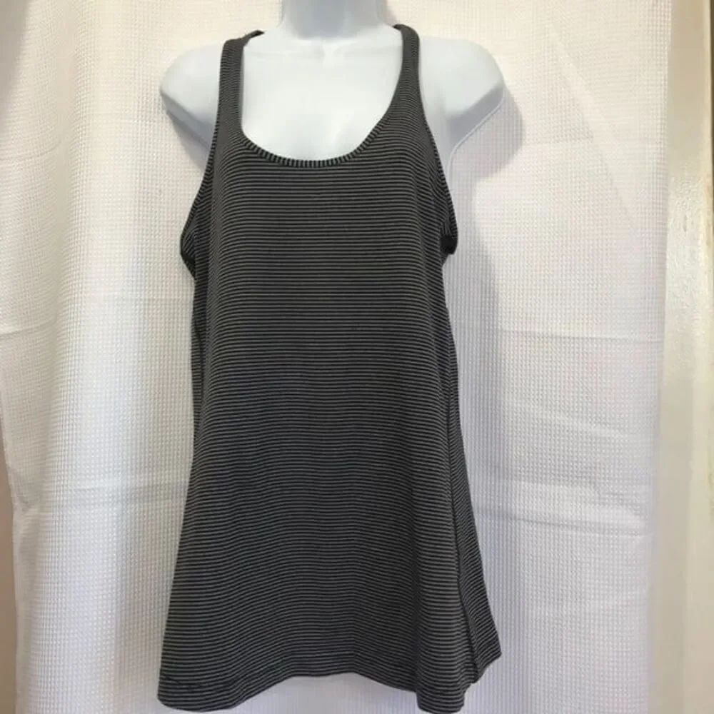 Lululemon Hype Stripe Black White Tank Top …..0271